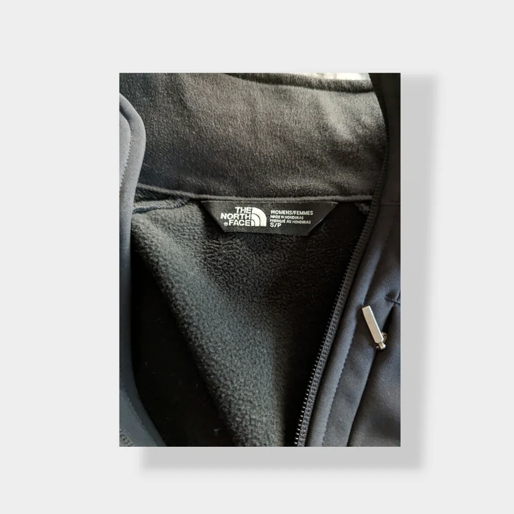 The North Face® Ladies Apex Barrier Soft Shell Jacket - Picture 2 of 7